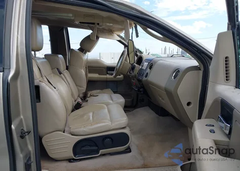 2004 Ford F-150 Lariat/Xl/Xlt from USA, damaged, VIN 1FTPX12534NA67595